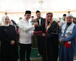 Wali Kota Pagar Alam Ludi Oliansyah Safari Ramadhan ke Masjid Taqwa Mingkik